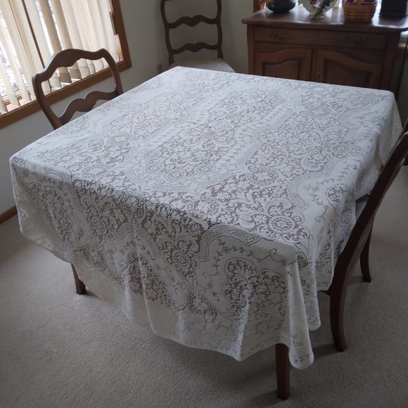 Dining Room Table, Fancy Covering - Picture 1 of 4